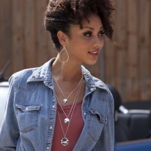 Chloe + Isabel 3-Row Paillette Graduated Pendant Necklace NEW